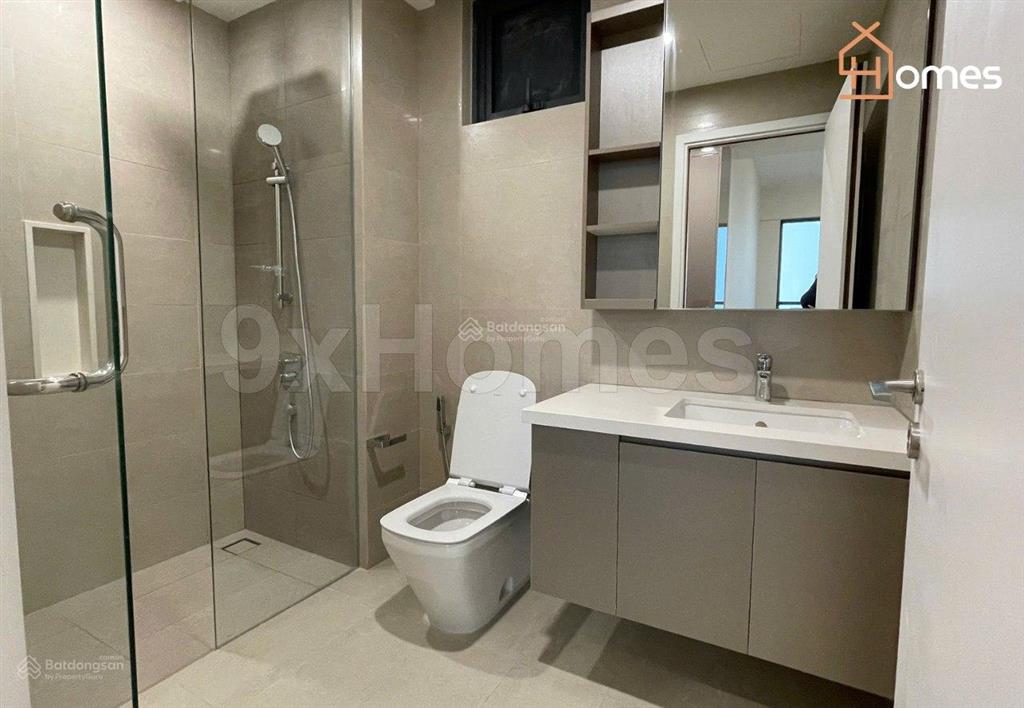 Cho thuê 3pn layout hiếm view sông, nội thất cơ bản