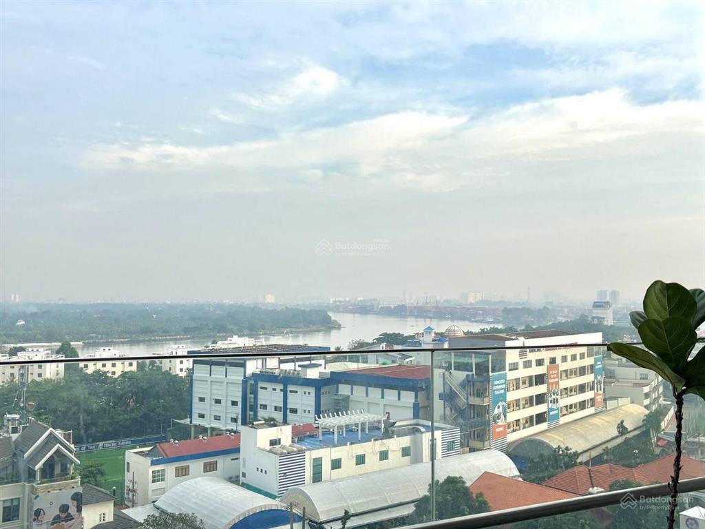 Cho thuê 1pn view sông full nt, hàng hiếm, tầng cao, có thể vào ở ngay