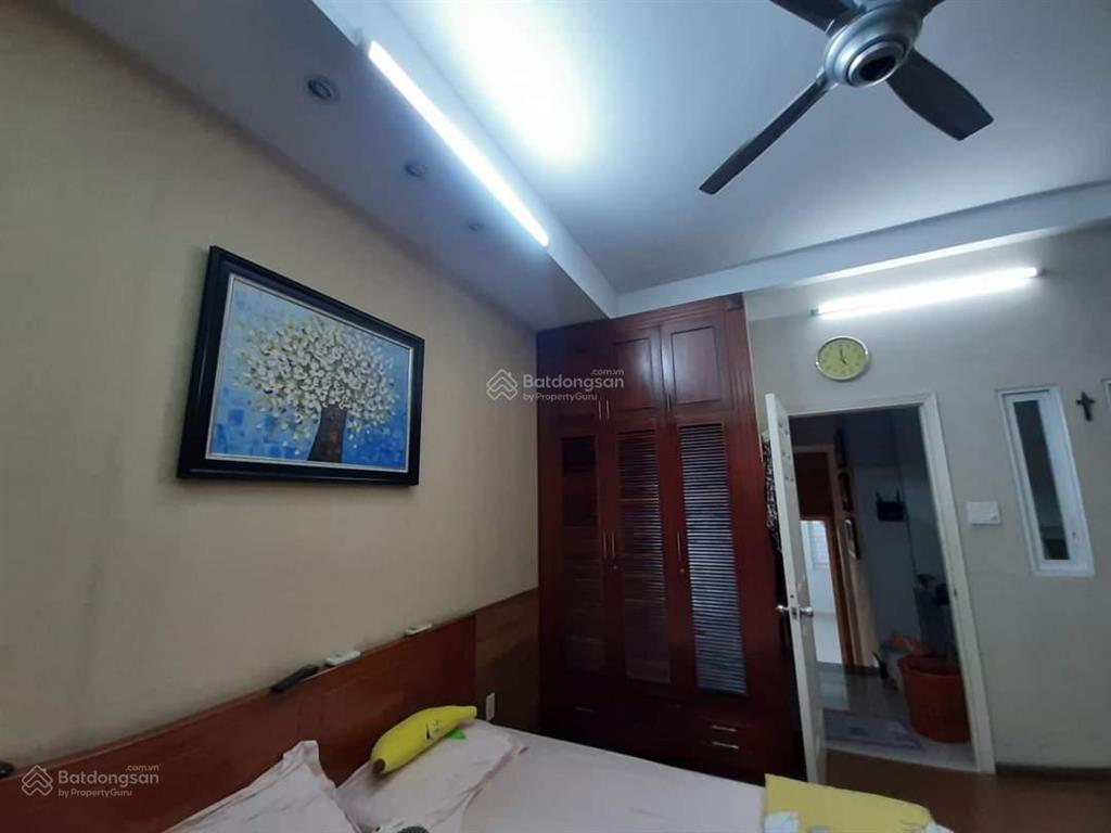 Chính chủ bán nhà 1 trệt 2 lầu vừa ở vừa kinh doanh quận 7