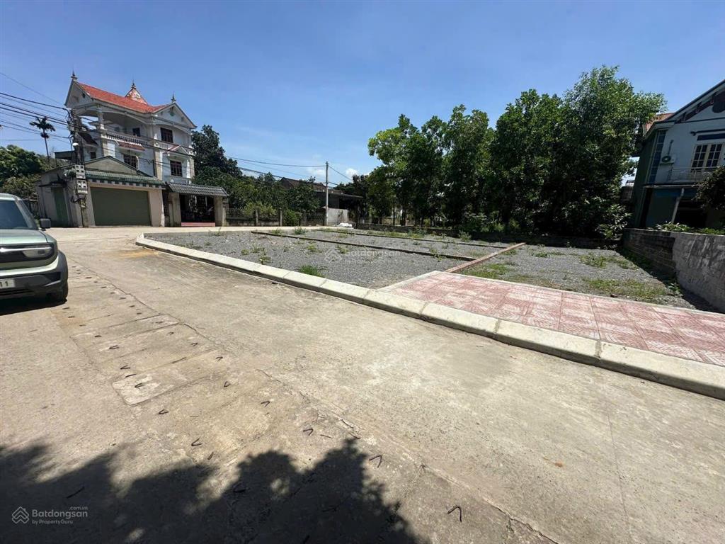Chính chủ bán đất 94,2m² thôn đông nam, nam phương tiến, chương mỹ có vỉa hè  0989 050 ***