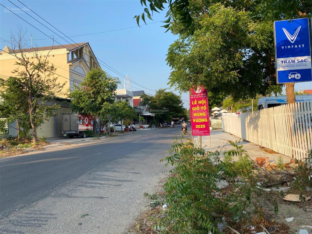 Bán khu đất 400m2 (2 mặt tiền) đối diện resort việt hương, phan rí cửa  bình thuận (cũ)