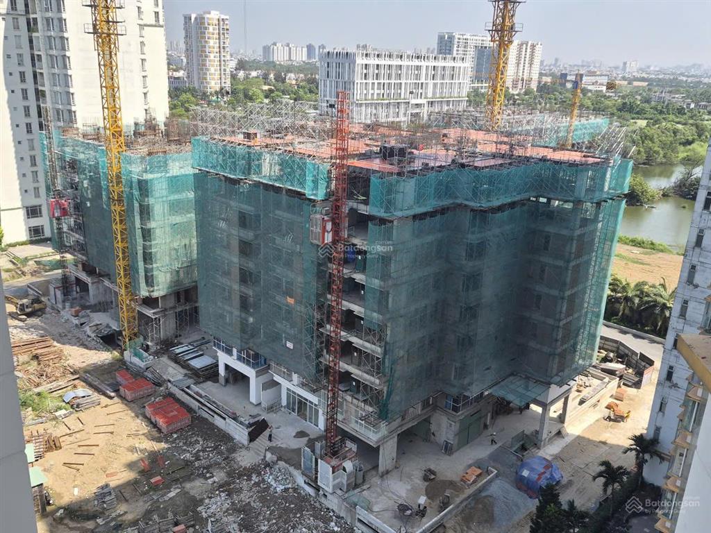 Trả góp trực tiếp cho chủ đầu tư lãi ưu đãi chỉ 4.9% trong 48 tháng . anh cdt kn 0908 289 ***