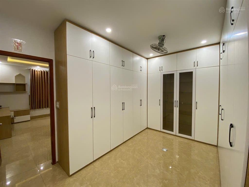 Nhà mặt tiền tôn đức thắng, rạch giá