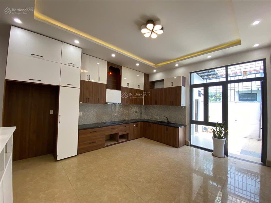 Nhà mặt tiền tôn đức thắng, rạch giá