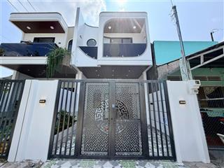 Nhà mặt tiền phan văn trường . rạch giá