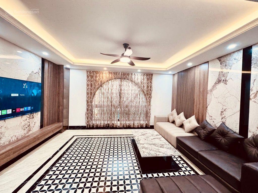 Bán nhà riêng tại thạch bàn, 10,5 tỷ, 45 m2, 4pn, 4wc, giá tốt!