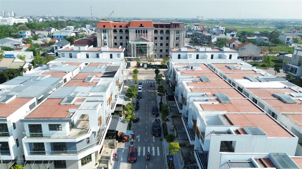 Bán shophouse tại hoàng quốc việt, an cựu, huế, 133m2, giá thỏa thuận
