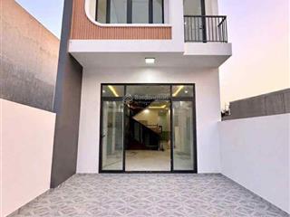 Phường 7 quận 8 hcm,bán nhanh giá (1ty100tr) sổ riêng công chứng ngay.