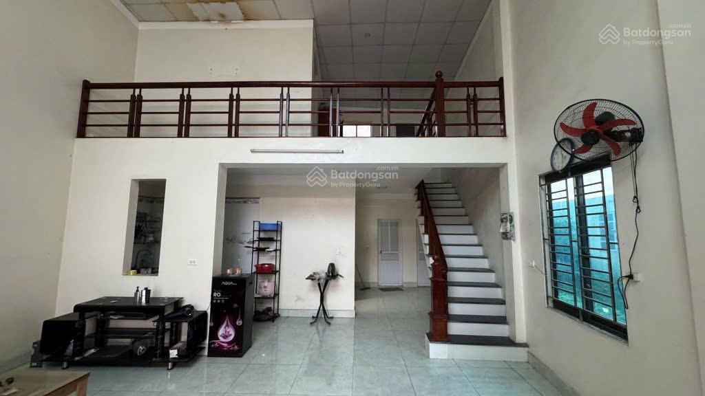 Bán 80m2 nhà 1,5 tầng nhà dân xây thường lệ, đại thịnh  ô tô đỗ cửa