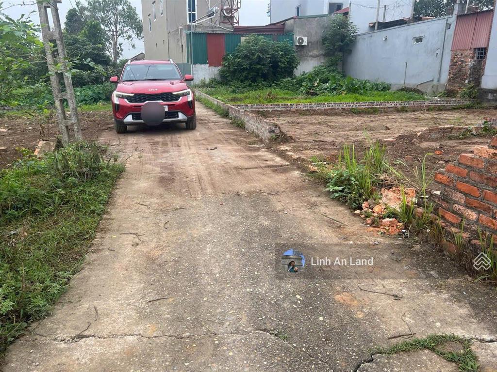 Bán 100m2 cầu ngăm, kim anh  đất bìa làng ô tô  gần chợ nam cương