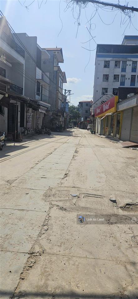 Bán 54m2 đất tổ 8 quang minh  hàng xóm mê linh plaza  ô tô đỗ cửa