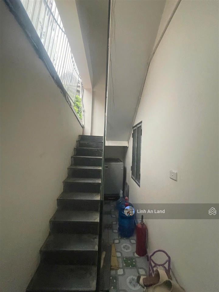 Nhà 3 tầng 45m2, dòng tiền 9 triệu/tháng  sẵn 6 phòng trọ tại tổ 6, tt quang minh