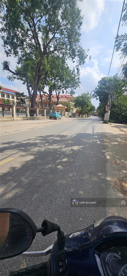 Nhà 2 tầng 148m² tam đồng, tiến thắng  nhà đẹp, sân rộng sẵn ở
