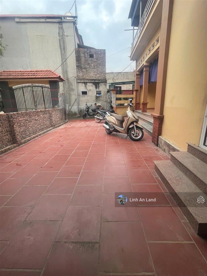 Nhà 2 tầng 148m² tam đồng, tiến thắng  nhà đẹp, sân rộng sẵn ở