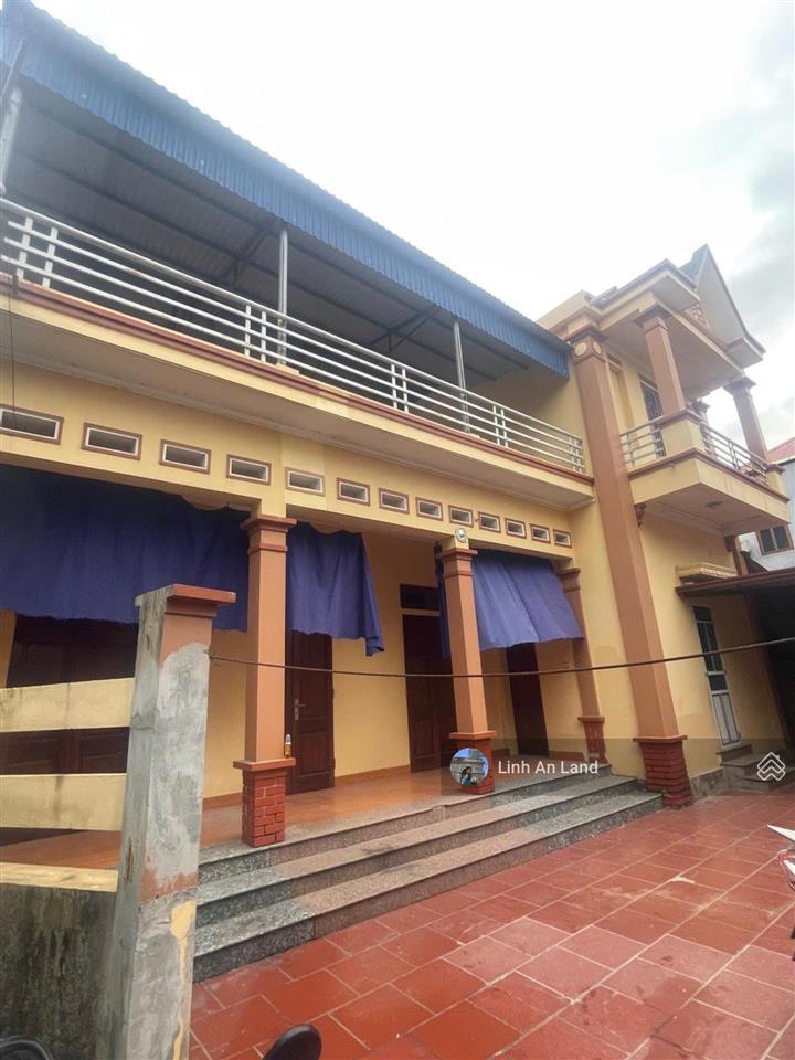 Nhà 2 tầng 148m² tam đồng, tiến thắng  nhà đẹp, sân rộng sẵn ở