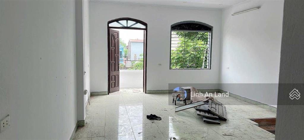 Bán nhà 2 tầng 85m² đồng chầm, tiên dược. đường thông ô tô tránh.