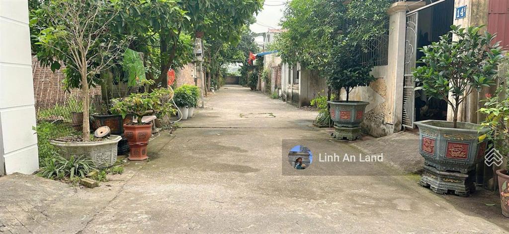 Bán nhà 2 tầng 85m² đồng chầm, tiên dược. đường thông ô tô tránh.