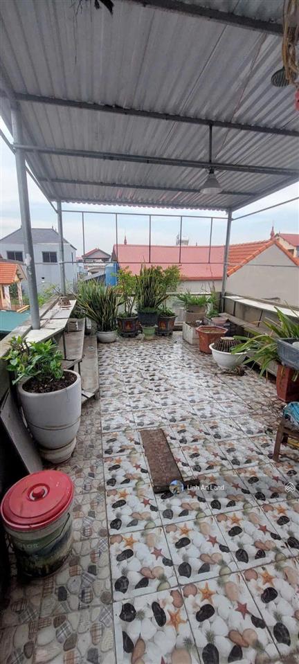 Bán nhà 3 tầng 68m2 đẹp long lanh lâm hộ, quang minh, ô tô đỗ cửa