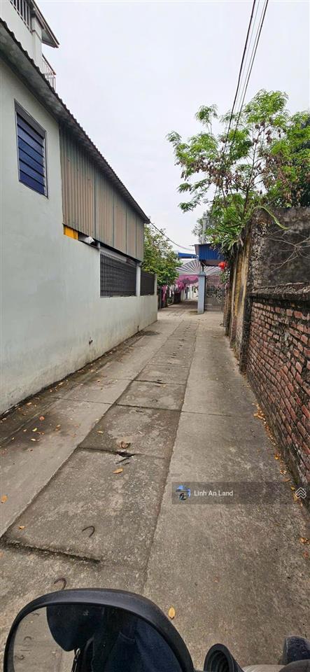 Bán nhà cấp 4 56m2 tổ 9 quang minh  mặt tiền 10m  đường thông ô tô