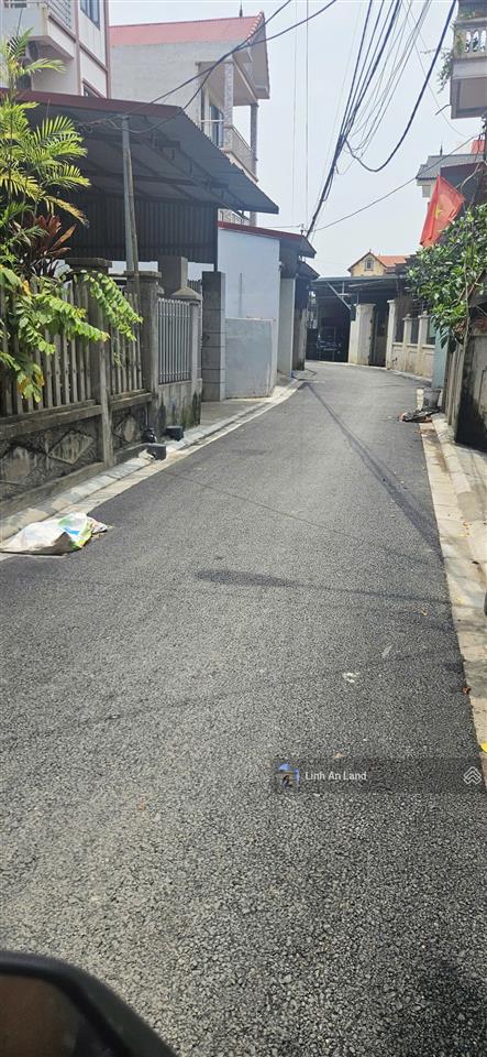 Nhà 105m2 thường lệ, đại thịnh  sân rộng vui chơi  ngõ ô tô