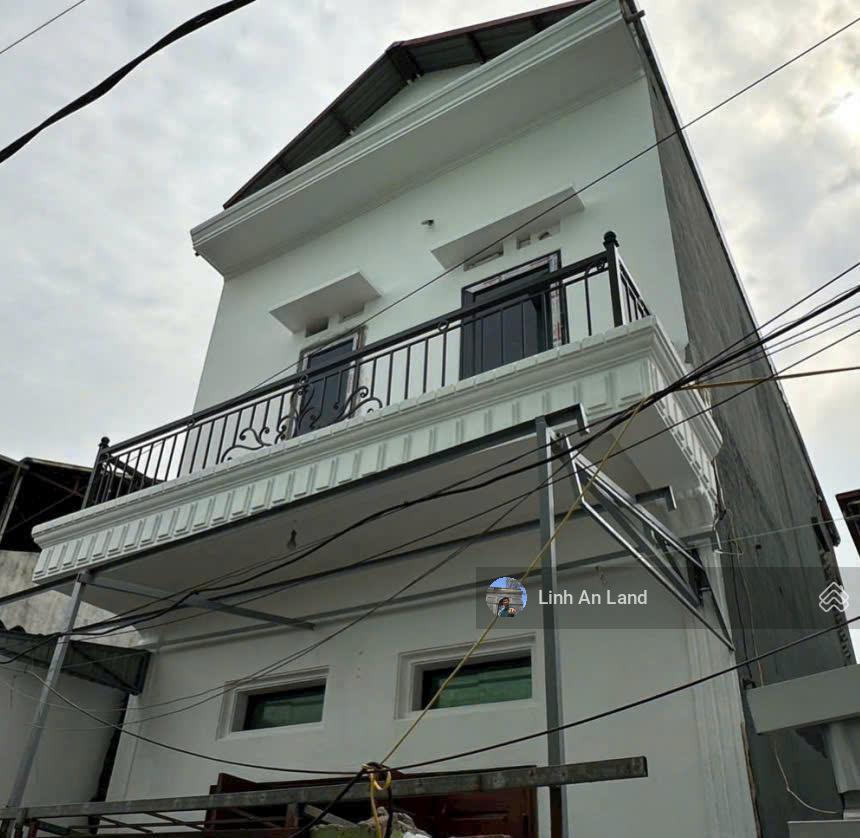 Nhà 2 tầng 67m2 mới long lanh điền xá, quang tiến  khu vực sầm uất  ô tô đỗ cửa