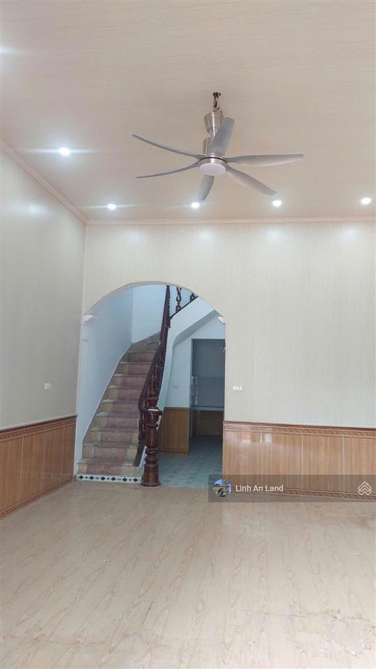 Nhà 2 tầng 67m2 mới long lanh điền xá, quang tiến  khu vực sầm uất  ô tô đỗ cửa