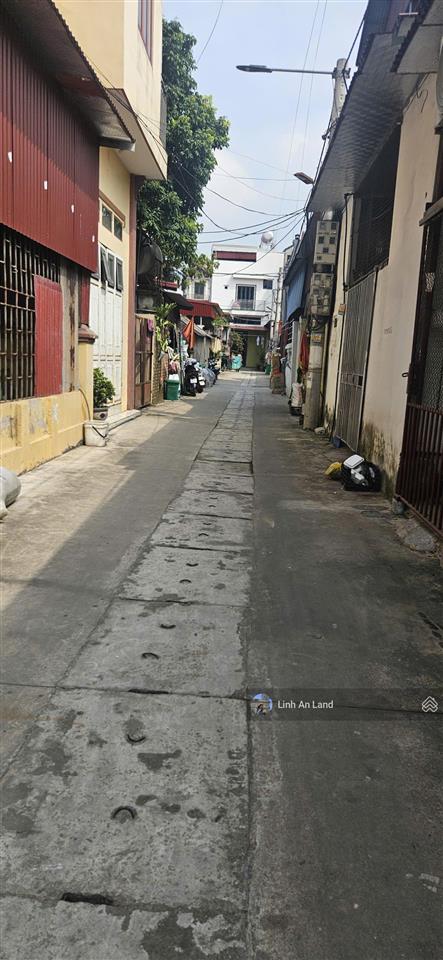 Bán đất 50m2 thường lệ, đại thịnh  nhỏ tiền, gần chợ  tiện ích có đủ