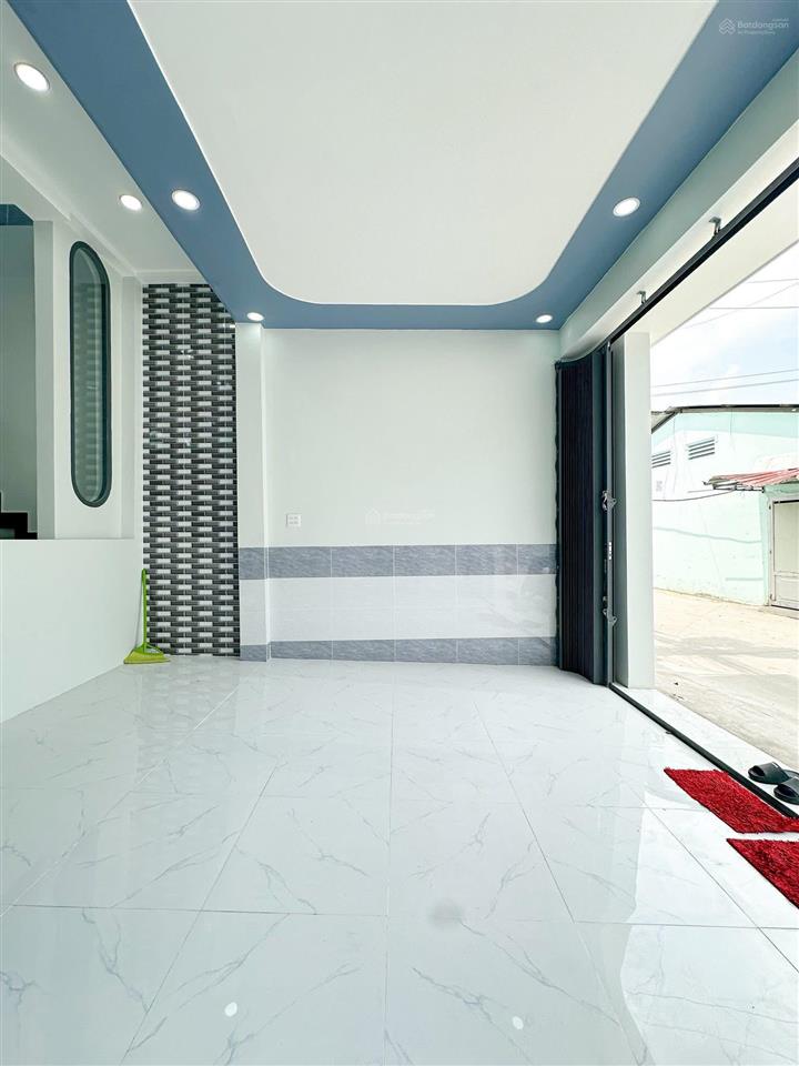 Chủ gửi bán nhà mới xây đường 18b , ngang 5m dài 20m giá 990tr gần chợ bình chánh