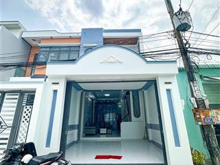 Chủ gửi bán nhà mới xây đường 18b , ngang 5m dài 20m giá 990tr gần chợ bình chánh