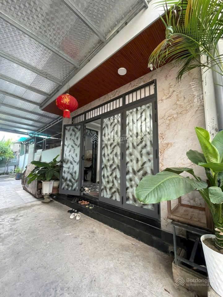 Ngân hàng sacombank thanh lý quý 2 căn nhà trệt lầu đang cho thuê 12tr/th 70m2