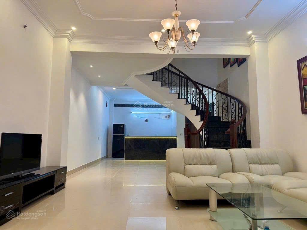 Bán nhà quận 8 hẻm 1/ phường 16, quận 8, shr trả trước 400 triệu nhận nhà ngay trong tuần