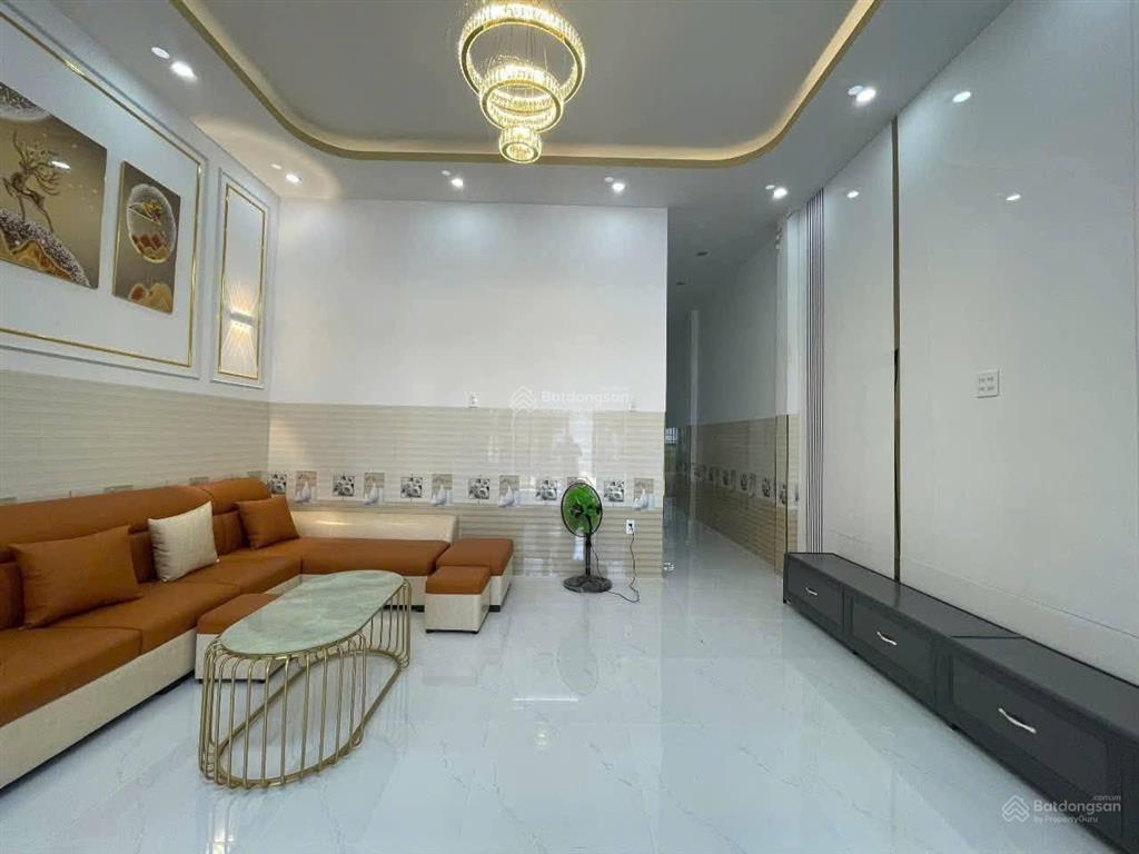 Chính chủ bán gấp nhà cấp 4 đường tỉnh lộ 10 gần chợ bà lát, bình chánh