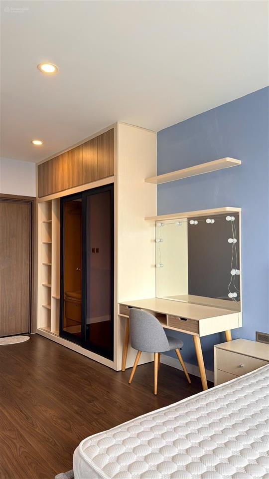 Hot! cho thuê sg royal 3pn 120m2 view sông, bitexco pháo hoa thủ thiêm chỉ 39,9tr/th  0931 785 ***