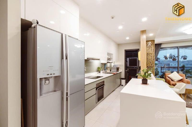 Siêu phẩm cho thuê gold view 3pn2wc 133m2 lầu cao view trung tâm q1 chỉ 34,9tr/tháng  0906 006 ***