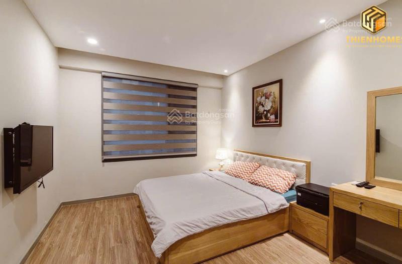 Siêu phẩm cho thuê gold view 3pn2wc 133m2 lầu cao view trung tâm q1 chỉ 34,9tr/tháng  0906 006 ***