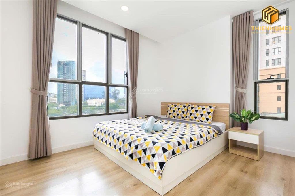 Đăng giá thật! cho thuê gấp căn icon56 3pn 88m2 tầng cao view đẹp giá 21,9tr/th,  0931 785 ***