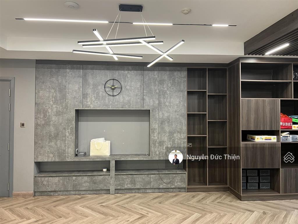 Siêu hot! saigon royal căn góc 3pn 117m2 lầu cao view sông bitexco pháo hoa thủ thiêm 42,9tr/th