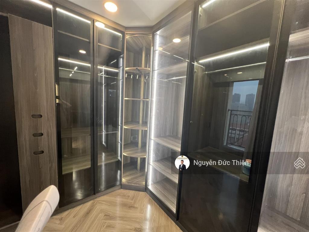 Siêu hot! saigon royal căn góc 3pn 117m2 lầu cao view sông bitexco pháo hoa thủ thiêm 42,9tr/th