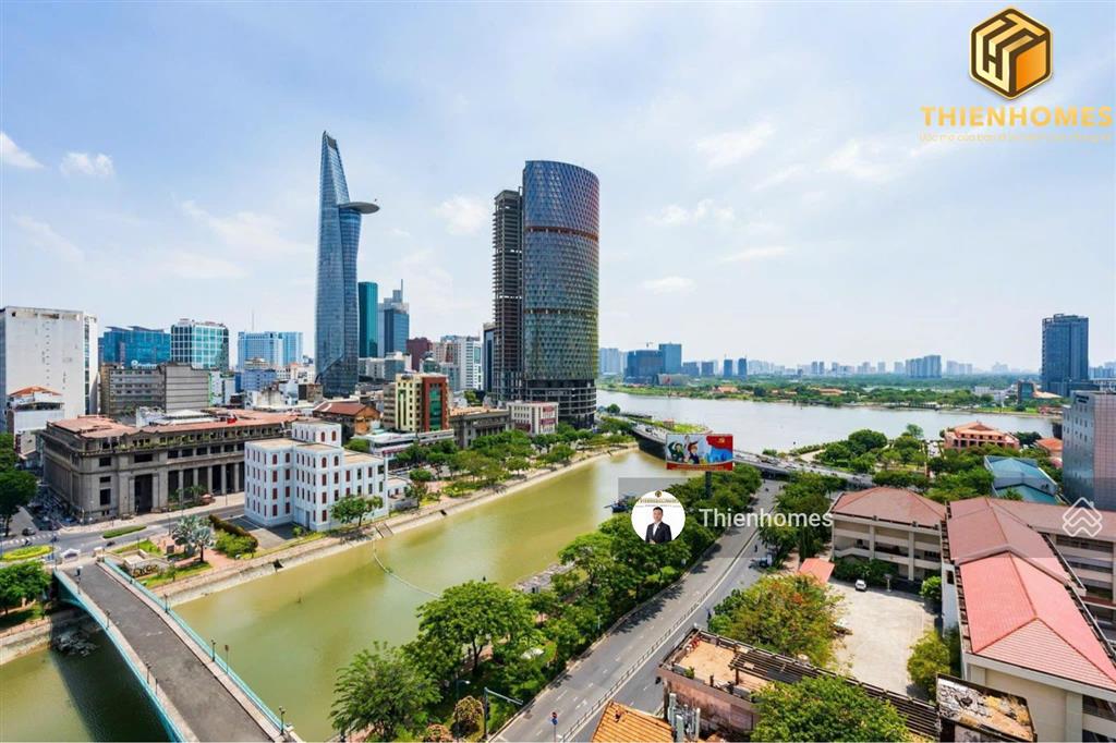 1 căn cực hiếm sg royal! căn góc 4pn3wc 205m2 view thủ thiêm,sông sg,pháo bông 33,5tỷ  0931 785 ***