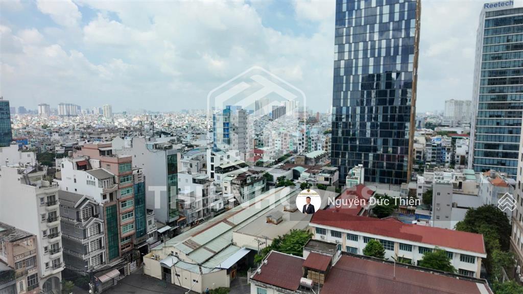 Ở được liền! cho thuê tresor 2pn 65m2 tầng cao cao view sông q1 cực đẹp chỉ 17,9tr/th  0931 785 ***