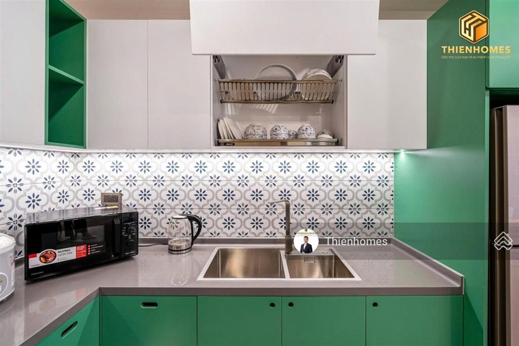 Cho thuê gấp sg royal 80m2 2pn lầu cao view hồ bơi, cực đẹp giá 21,9tr/th  0931 785 ***