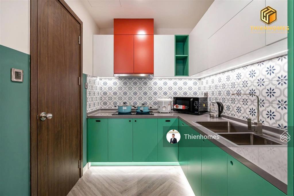 Cho thuê gấp sg royal 80m2 2pn lầu cao view hồ bơi, cực đẹp giá 21,9tr/th  0931 785 ***