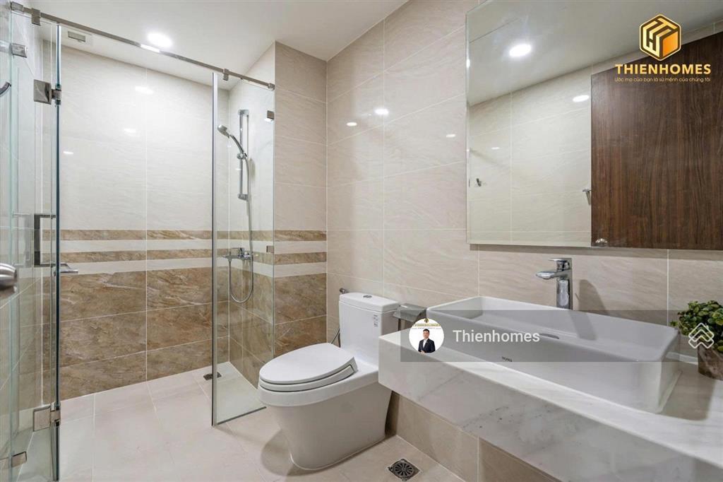 Cho thuê gấp sg royal 80m2 2pn lầu cao view hồ bơi, cực đẹp giá 21,9tr/th  0931 785 ***