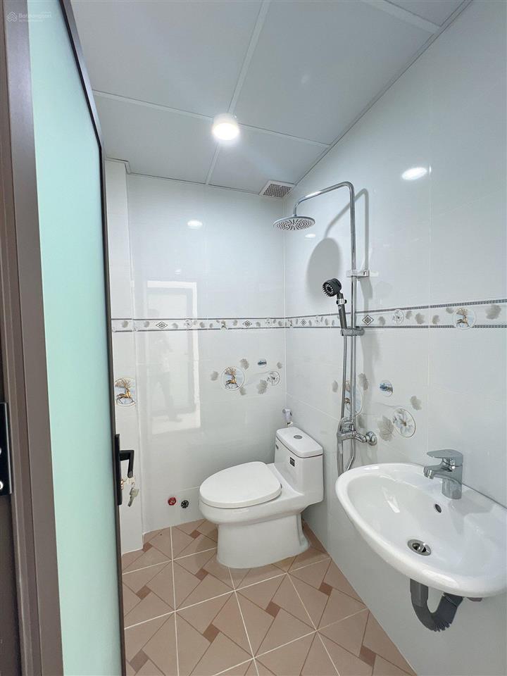 Chính chủ cần bán nhà 4 x 7 lê văn khương giá 1 tỷ 150 có 2pn 2wc gần cầu vượt tân thới hiệp