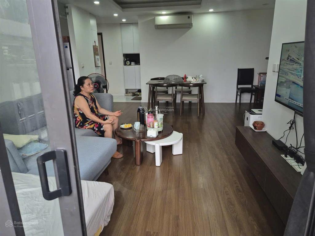 Chủ nhà bán rất gấp căn góc 2pn 83m2 view cv yên sở, full đồ chỉ việc ở, xem nhà  0829 400 ***