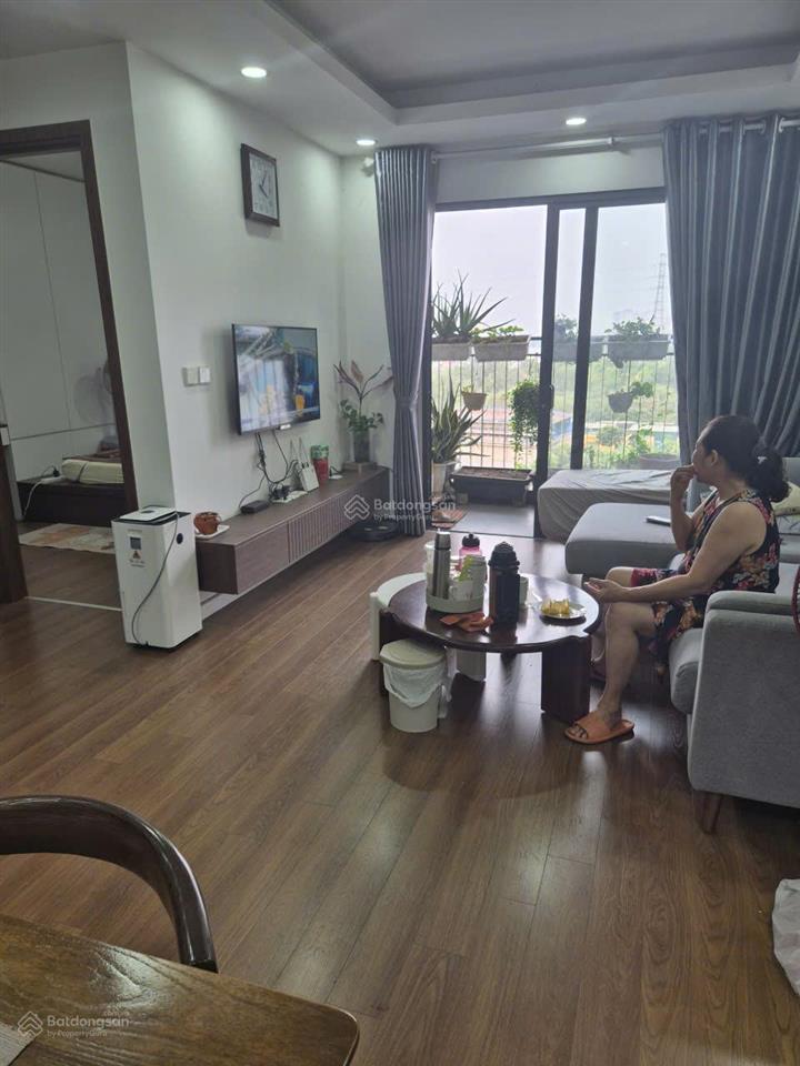 Chủ nhà bán rất gấp căn góc 2pn 83m2 view cv yên sở, full đồ chỉ việc ở, xem nhà  0829 400 ***