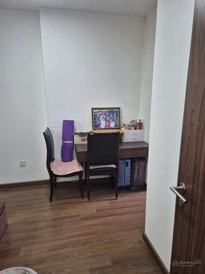 Chủ nhà bán rất gấp căn góc 2pn 83m2 view cv yên sở, full đồ chỉ việc ở, xem nhà  0829 400 ***