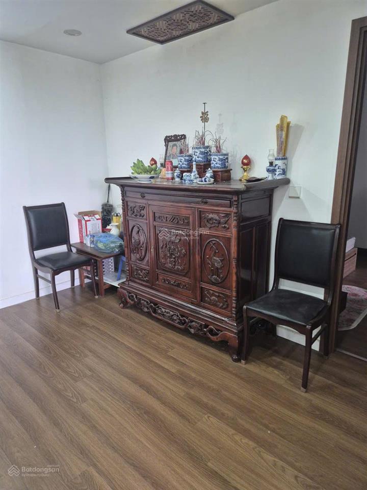 Chủ nhà bán rất gấp căn góc 2pn 83m2 view cv yên sở, full đồ chỉ việc ở, xem nhà  0829 400 ***