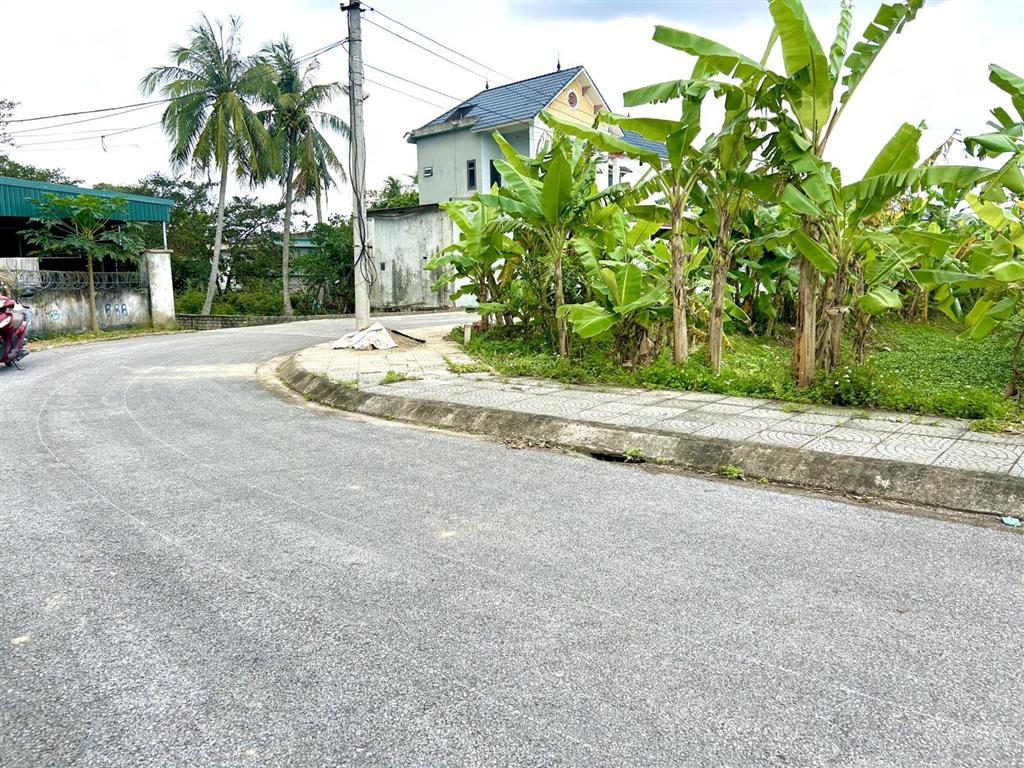 Lô đầu ve 2 mặt tiền siêu hiếm mb 2248 đông phú, phường đông quang tp.thanh hoá