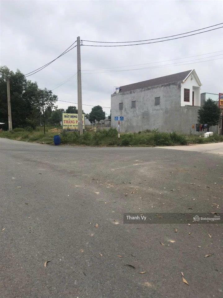 Đất thổ cư ngang hơn 17m sẵn thổ cư giá 369, ngay tthc xã phước thành hcm, dân siêu đông sẵn sổ.